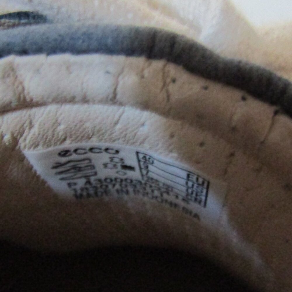 ECCO Nubuck Leather Sneaker EU 40/US 9 - Picture 10 of 13